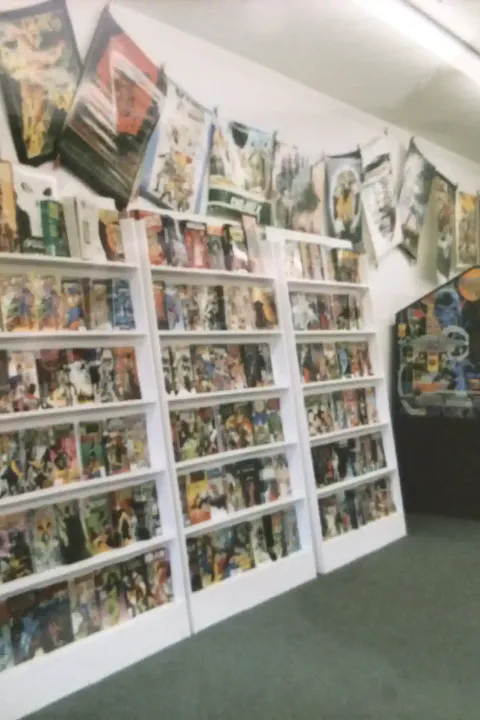 The original new comics racks...