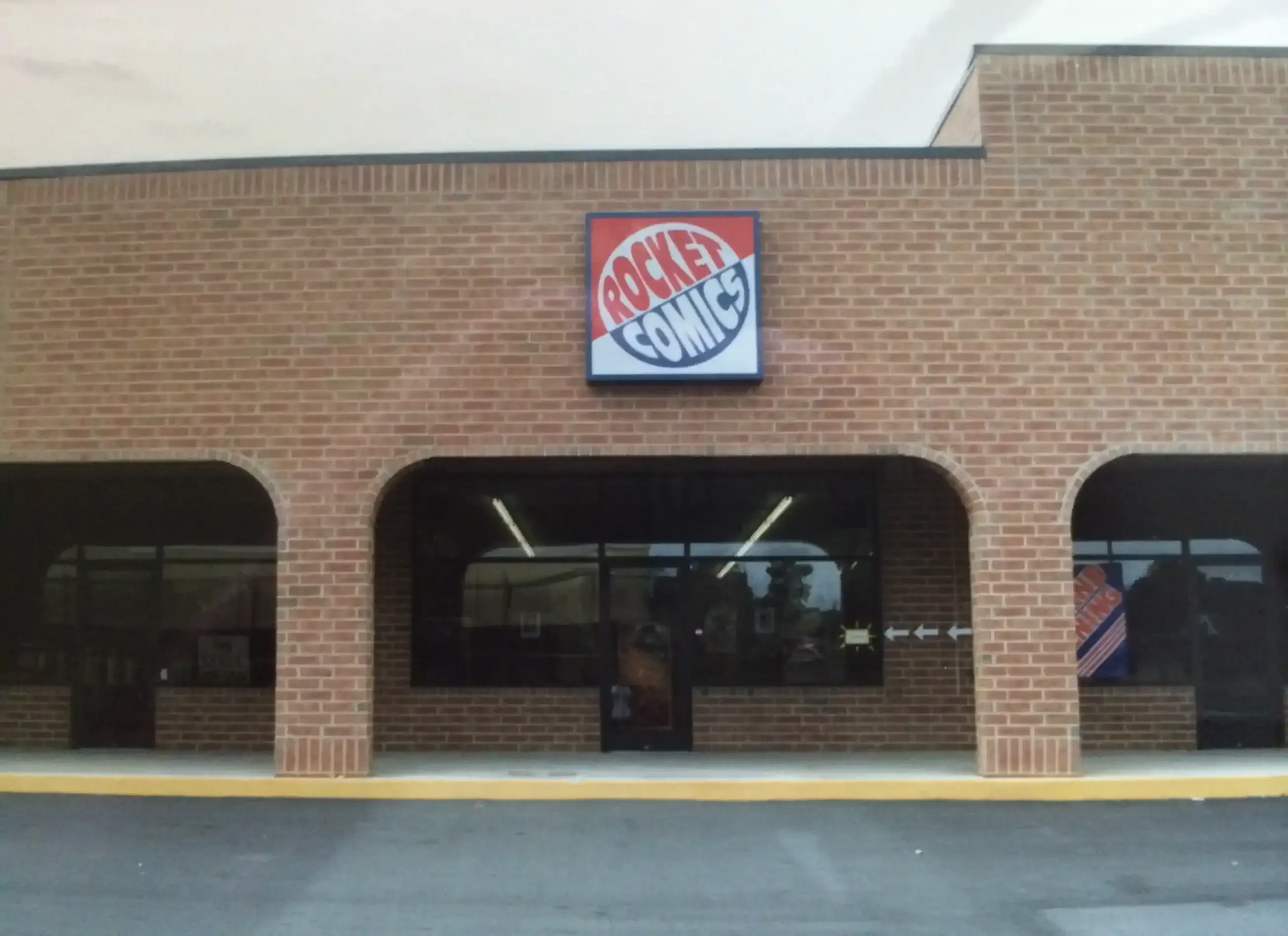 Rocket Comics photo #3